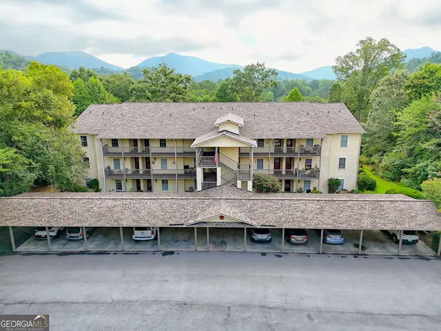 $315,000 | 300 Ginger Creek Lane, Unit 203, Clayton, GA 30525