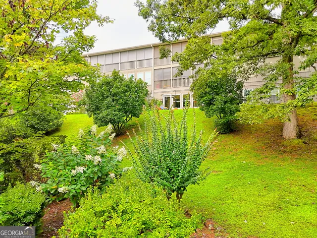 $315,000 | 300 Ginger Creek Lane, Unit 203, Clayton, GA 30525