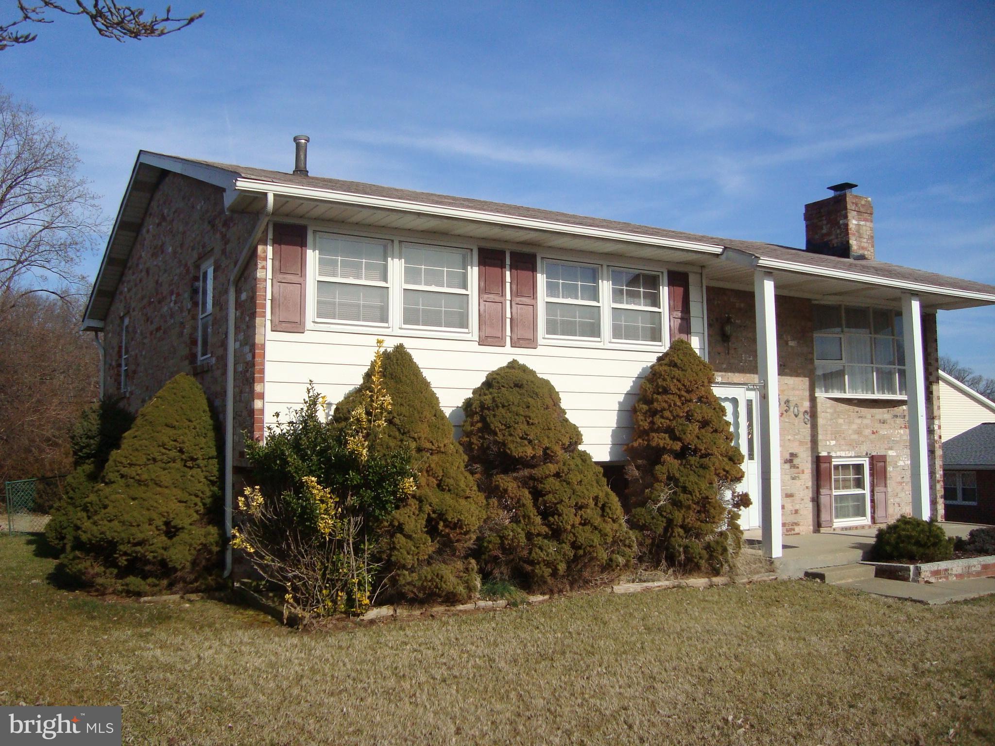 6308 Magdolena Road Baltimore, MD 21237 - Photo 3 of 36 Exterior Front