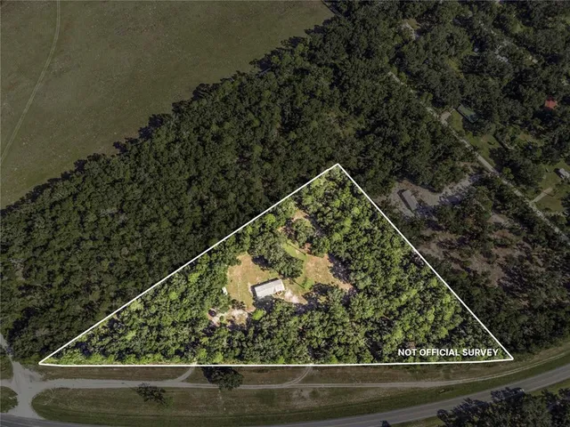 $250,000 | 28 Northeast 558 Avenue, Old Town, FL 32680