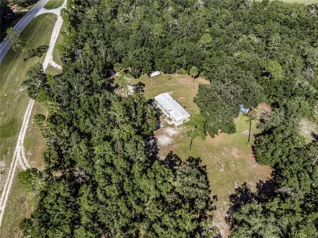 $250,000 | 28 Northeast 558 Avenue, Old Town, FL 32680