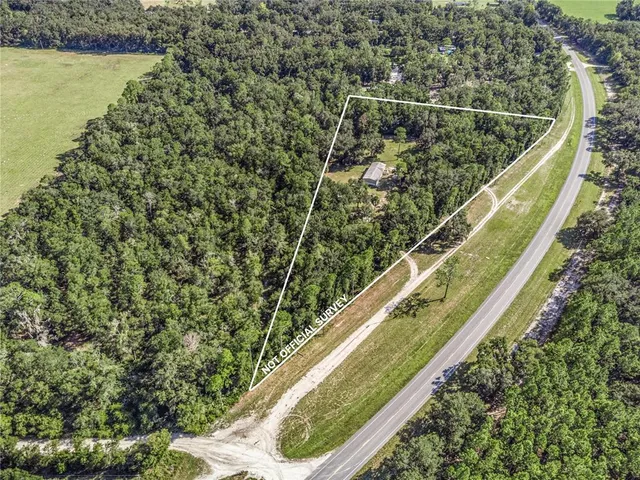 $250,000 | 28 Northeast 558 Avenue, Old Town, FL 32680