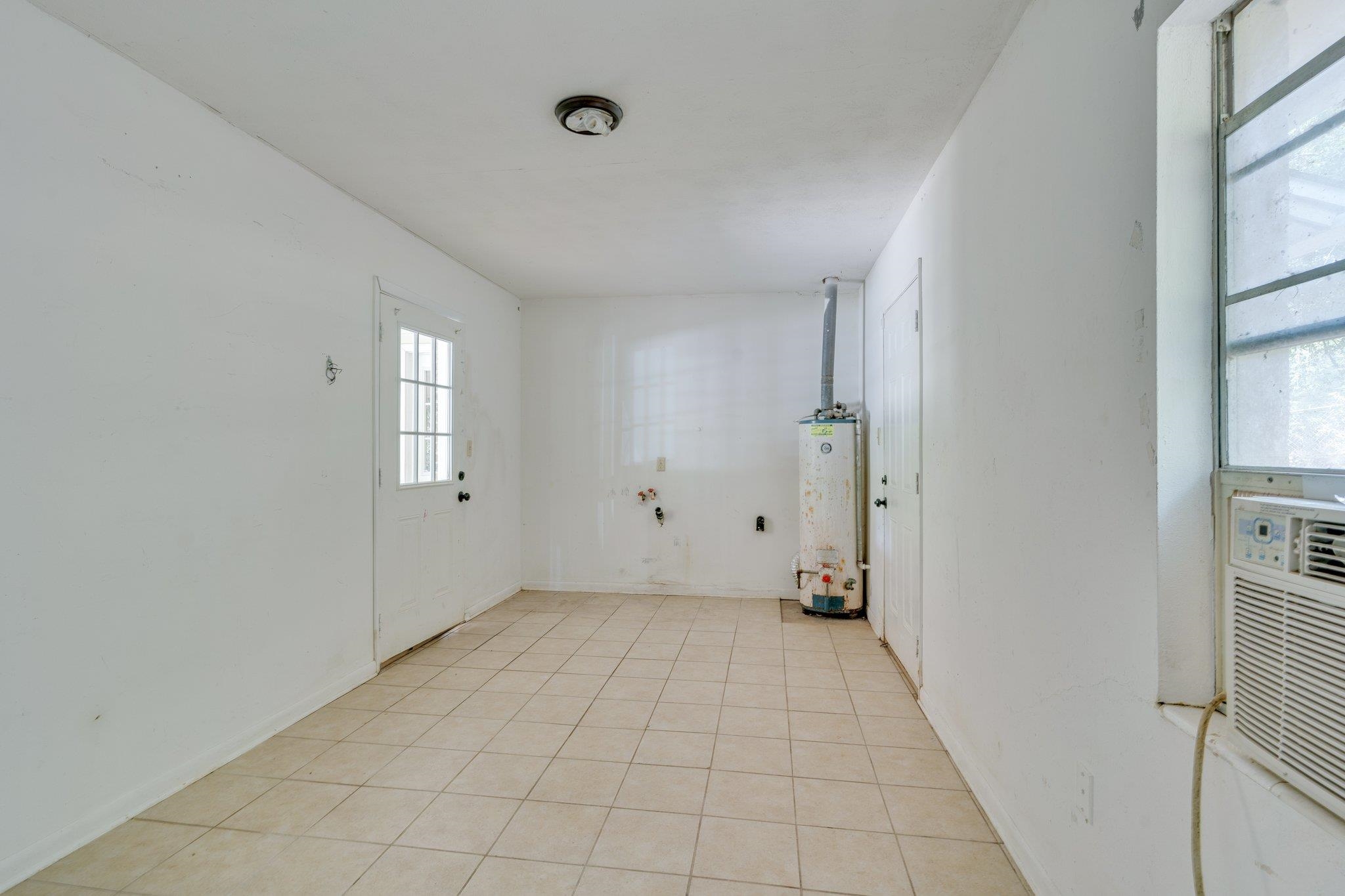 2533 Willamette Road Tallahassee, FL 32303 - Photo 7 of 10