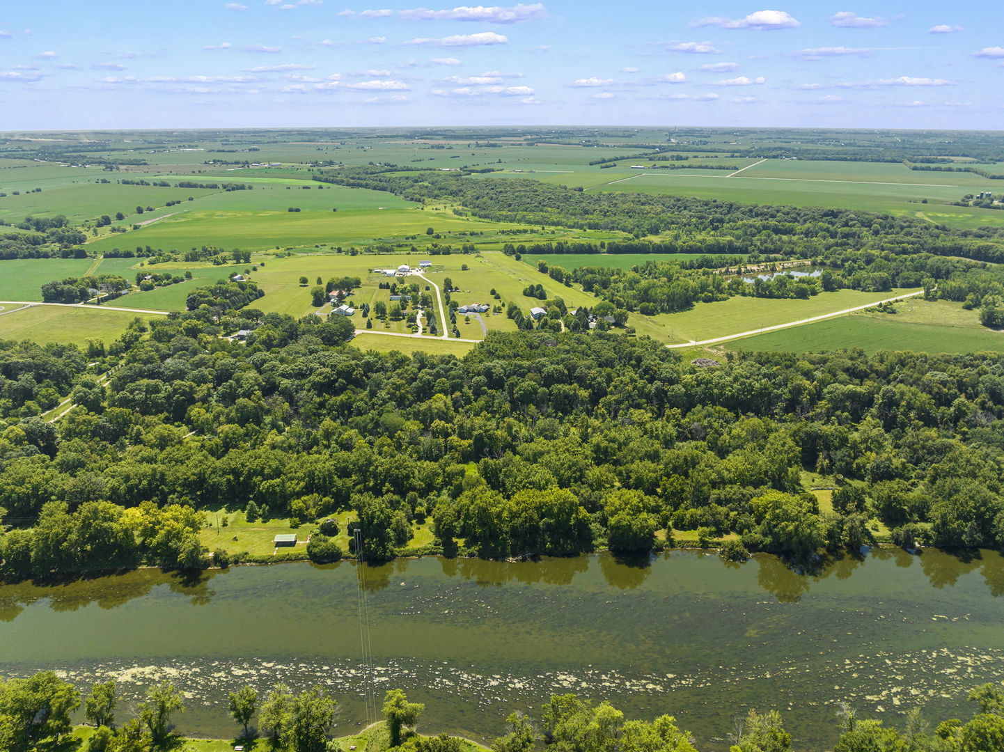 1 North 4201st Road Sheridan, IL 60551 - Photo 5 of 15