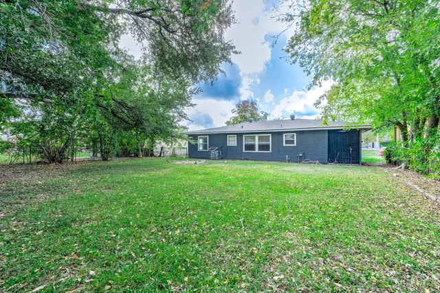 $1,450 | 3723 Odin Court, Houston, TX 77021