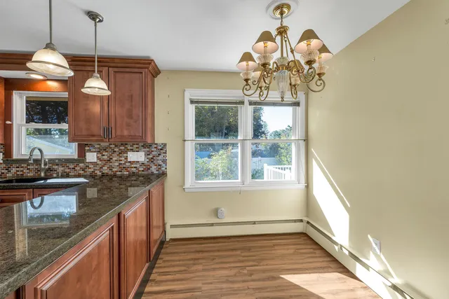 $400,000 | 66 Broadway Avenue, Manchester, NH 03104