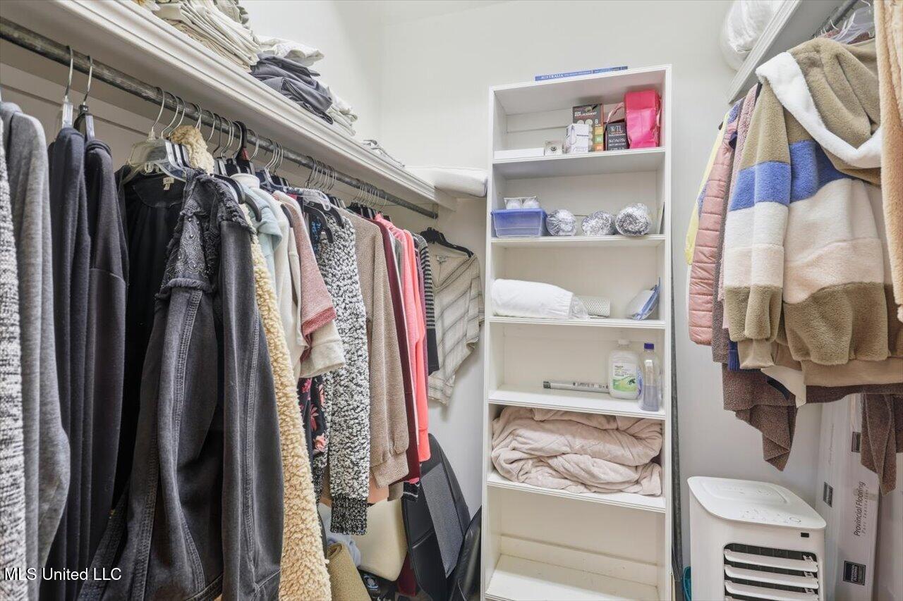 107 Alicetown Cove Ridgeland, MS 39157 - Photo 24 of 35 24-107 Alicetown Cove _ Home Tours MS