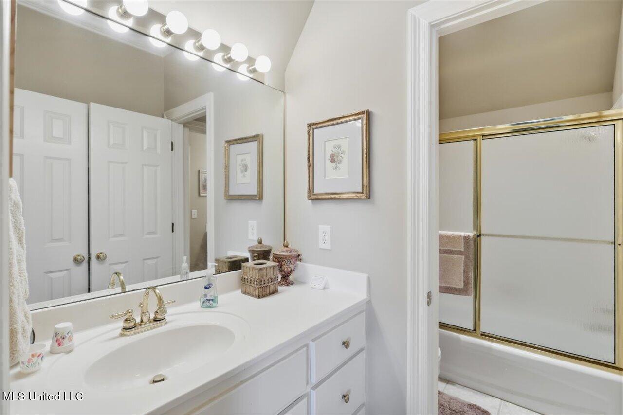 107 Alicetown Cove Ridgeland, MS 39157 - Photo 29 of 35 29-107 Alicetown Cove _ Home Tours MS