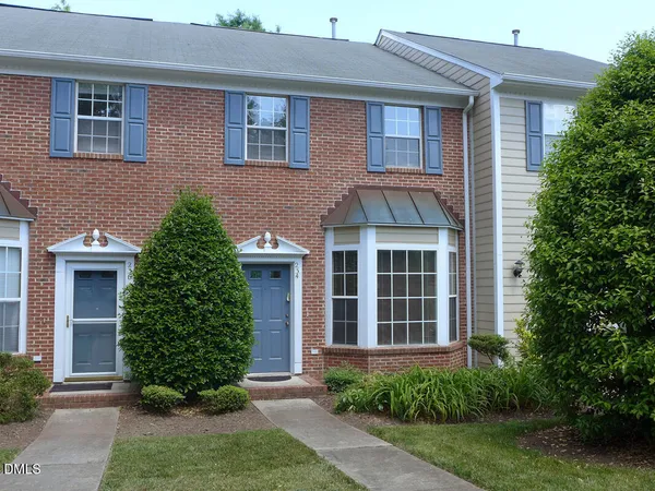 $1,845 | 234 Standish Drive, Chapel Hill, NC 27517