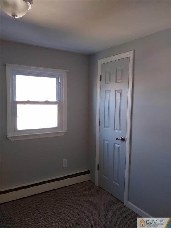 29 Richmond Road Edison, NJ 08817 - Photo 23 of 31 an empty room with windows