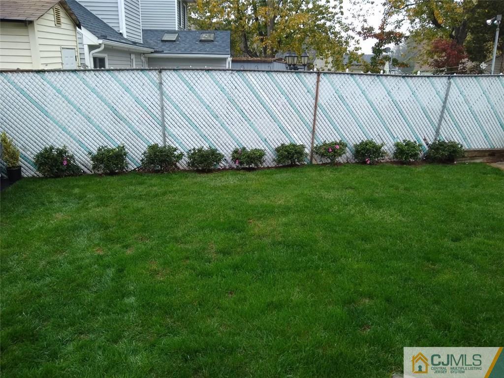 29 Richmond Road Edison, NJ 08817 - Photo 26 of 31 a view of yard