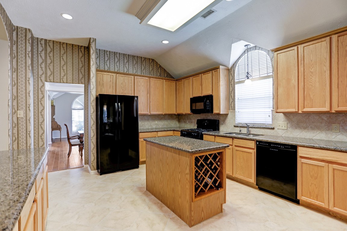 21330 Timber Pines Drive Spring, TX 77388 - Photo 15 of 35
