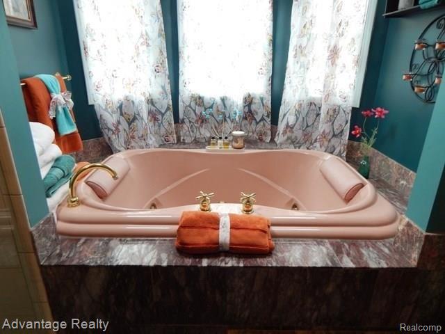 7377 Big Hand Road St. Clair, MI 48079 - Photo 56 of 94 DSCN3156.jpg