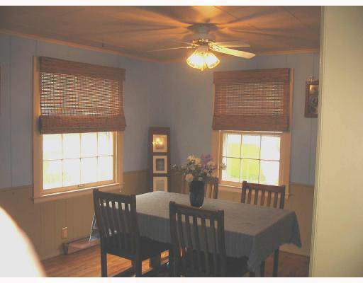 55274 Moss Road South Bend, IN 46628 - Photo 6 of 8 Gallery Image 6