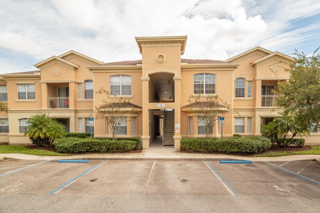 Welcome Home to 208 Terrace Ridge Circle!