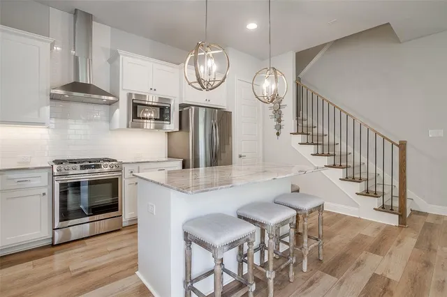 $3,200 | 6334 Oakbend Circle, Fort Worth, TX 76132