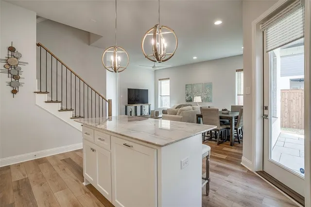 $3,200 | 6334 Oakbend Circle, Fort Worth, TX 76132