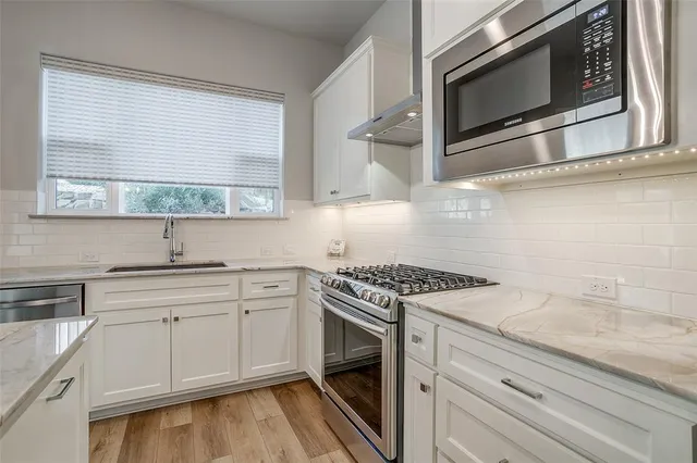 $3,200 | 6334 Oakbend Circle, Fort Worth, TX 76132