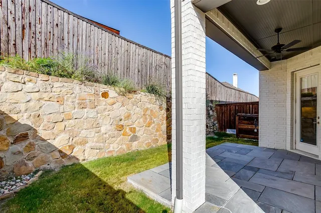 $3,200 | 6334 Oakbend Circle, Fort Worth, TX 76132