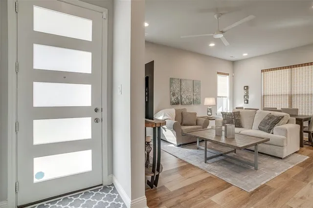 $3,200 | 6334 Oakbend Circle, Fort Worth, TX 76132