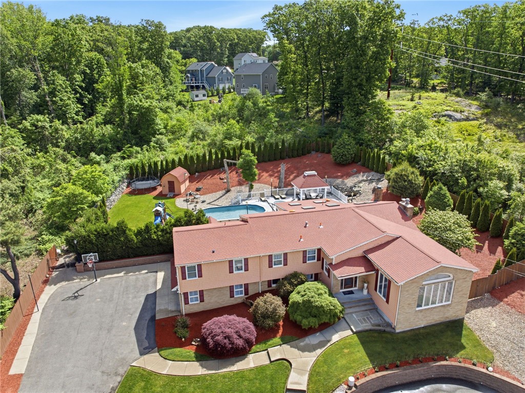 125 Old Mendon Road Cumberland, RI 02864 - Photo 36 of 40