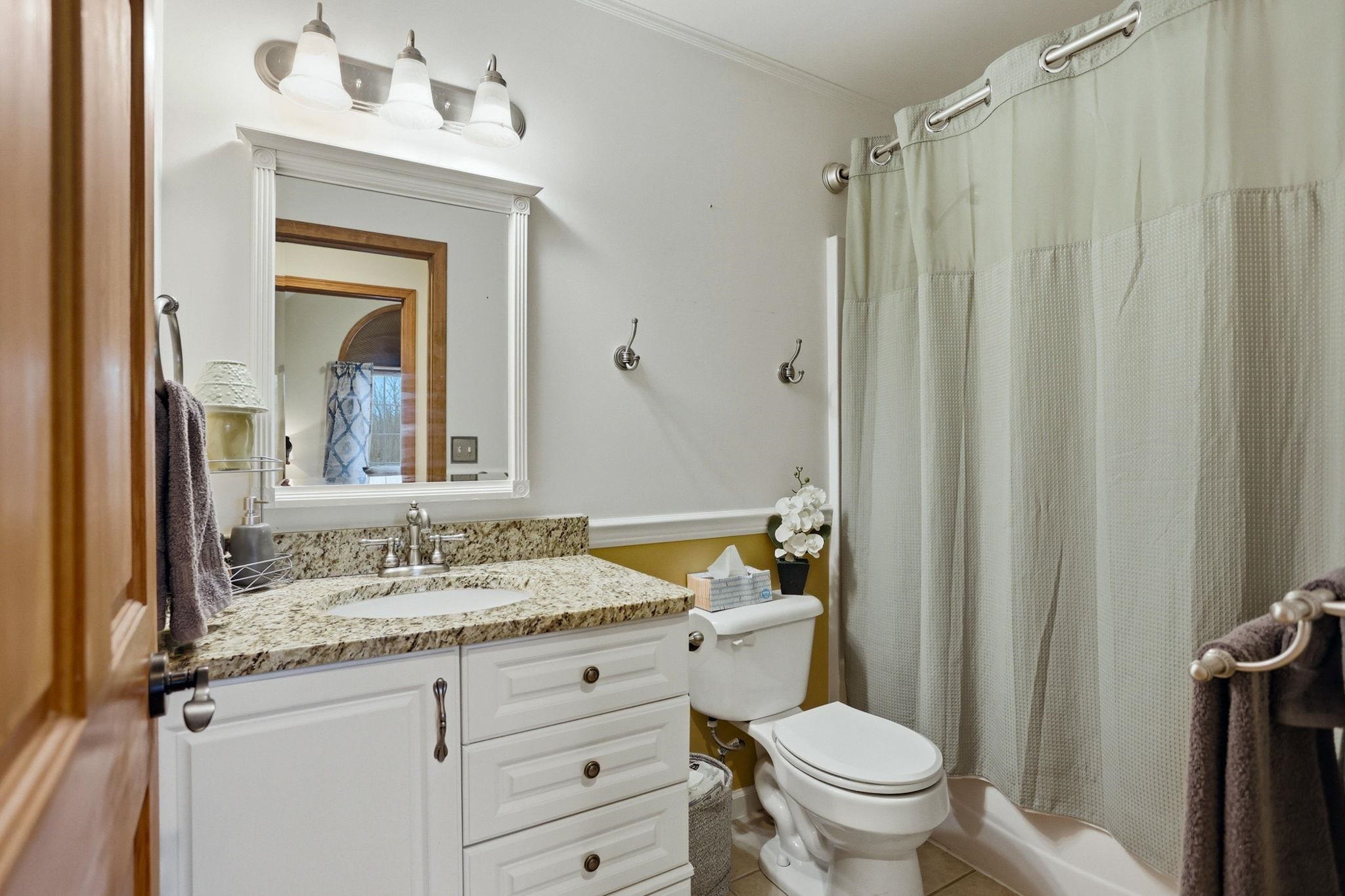 2119 East Vienna Road Clio, MI 48420 - Photo 40 of 88