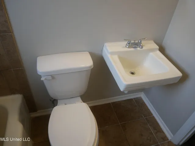 $1,195 | 1821 Vaught Circle, Southaven, MS 38671