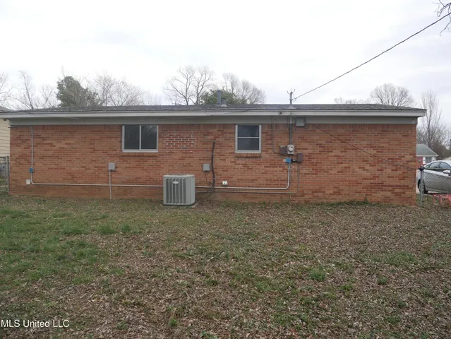 $1,195 | 1821 Vaught Circle, Southaven, MS 38671