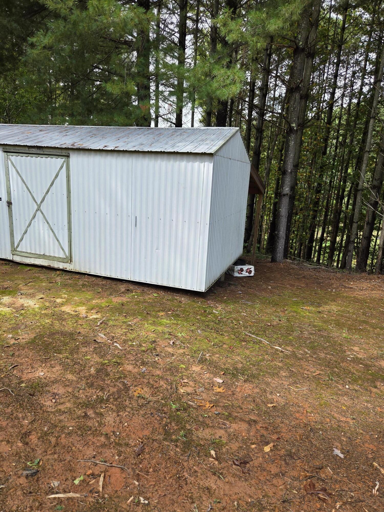 2031 Lone Ivy Road Stuart, VA 24171 - Photo 18 of 47 20250930_124547