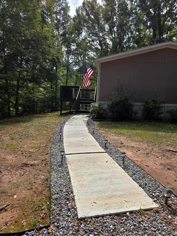 $164,000 | 2031 Lone Ivy Road, Stuart, VA 24171