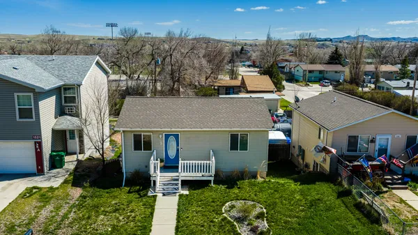$374,000 | 1507 Omarr Avenue, Sheridan, WY 82801
