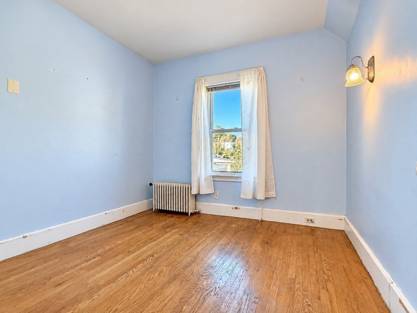 90 Birch Street Fitchburg, MA 01420 - Photo 14 of 15 Gallery Image 14
