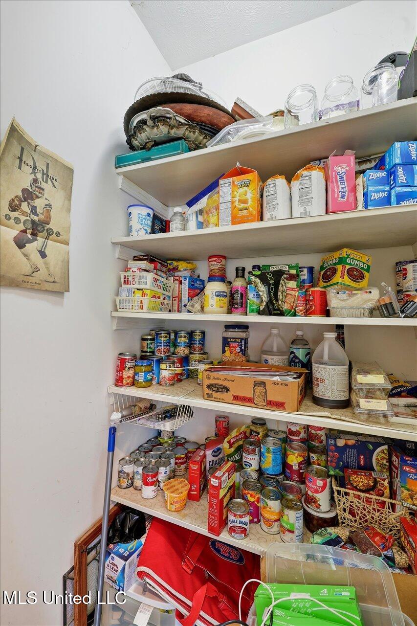 1407 Monterey Road Florence, MS 39073 - Photo 22 of 75 22-1407 Monterey Rd _ Home Tours MS