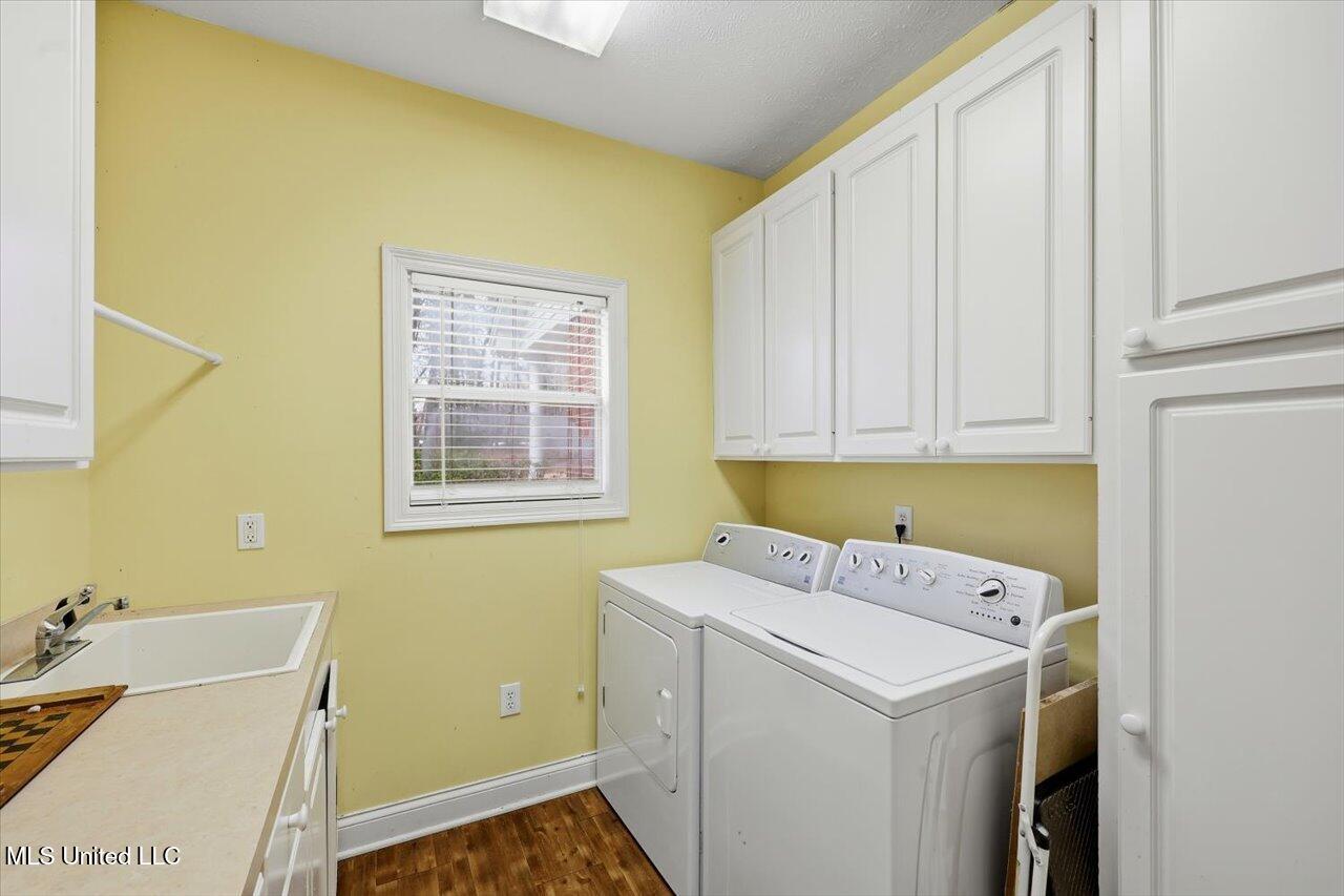 1407 Monterey Road Florence, MS 39073 - Photo 23 of 75 23-1407 Monterey Rd _ Home Tours MS