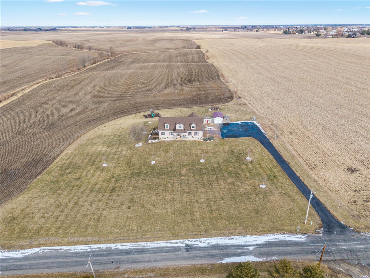 2572 160th Avenue Aledo, IL 61231 - Photo 11 of 66