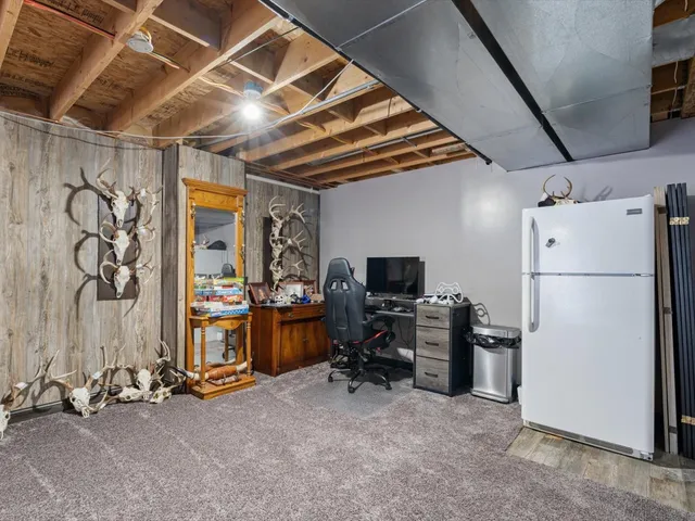 $420,000 | 2572 160th Avenue, Aledo, IL 61231