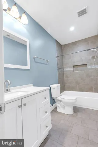 $1,285,000 | 40560 Aldie Springs Drive, Aldie, VA 20105