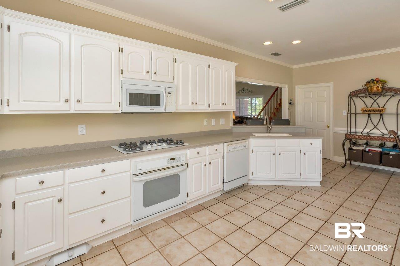 11180 Cricket Hollow Semmes, AL 36575 - Photo 10 of 34