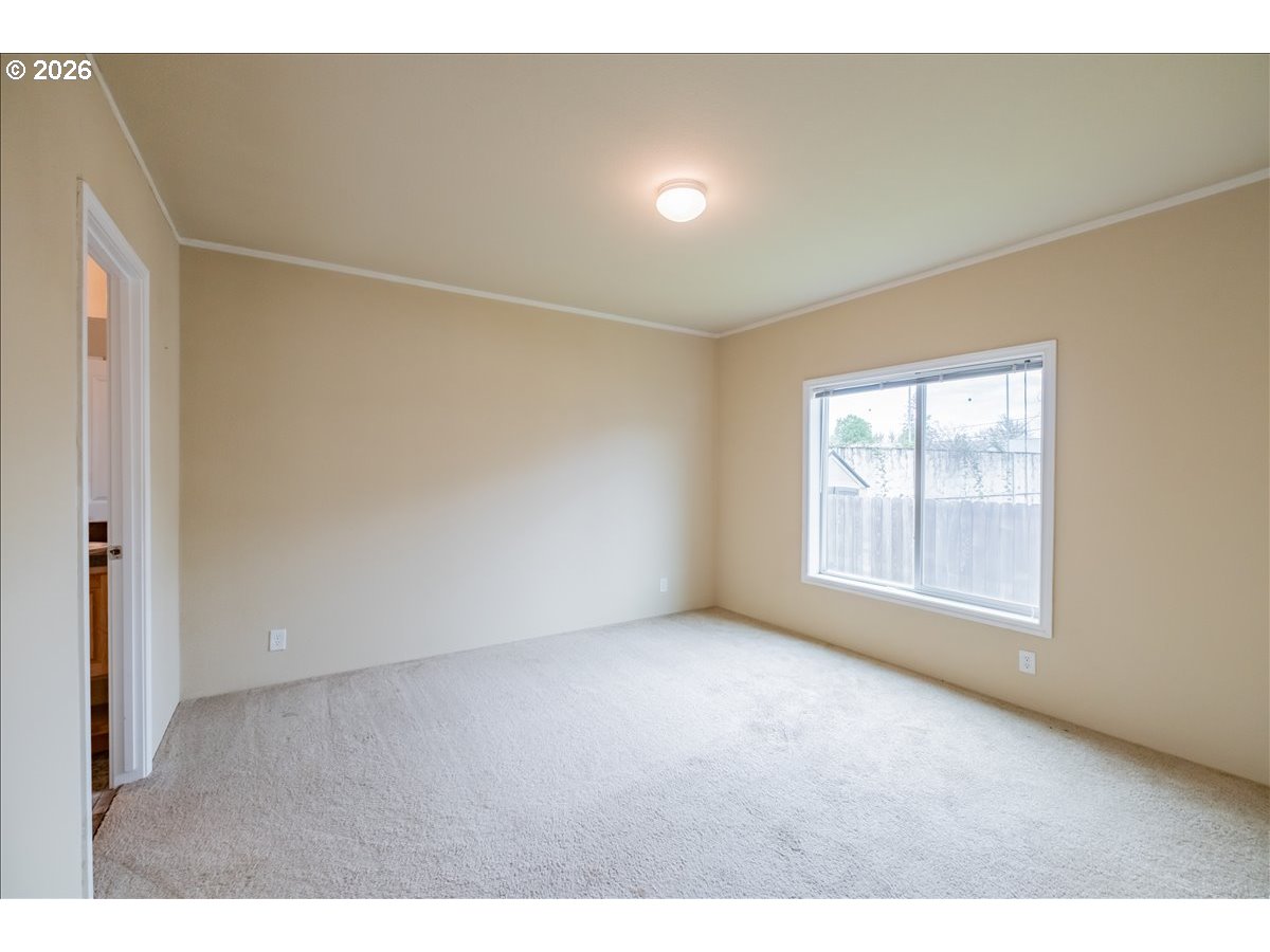 200 Market Street Lebanon, OR 97355 - Photo 13 of 39