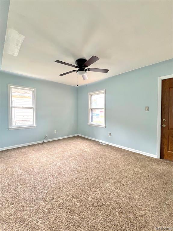11284 Stephens Warren, MI 48089 - Photo 4 of 15