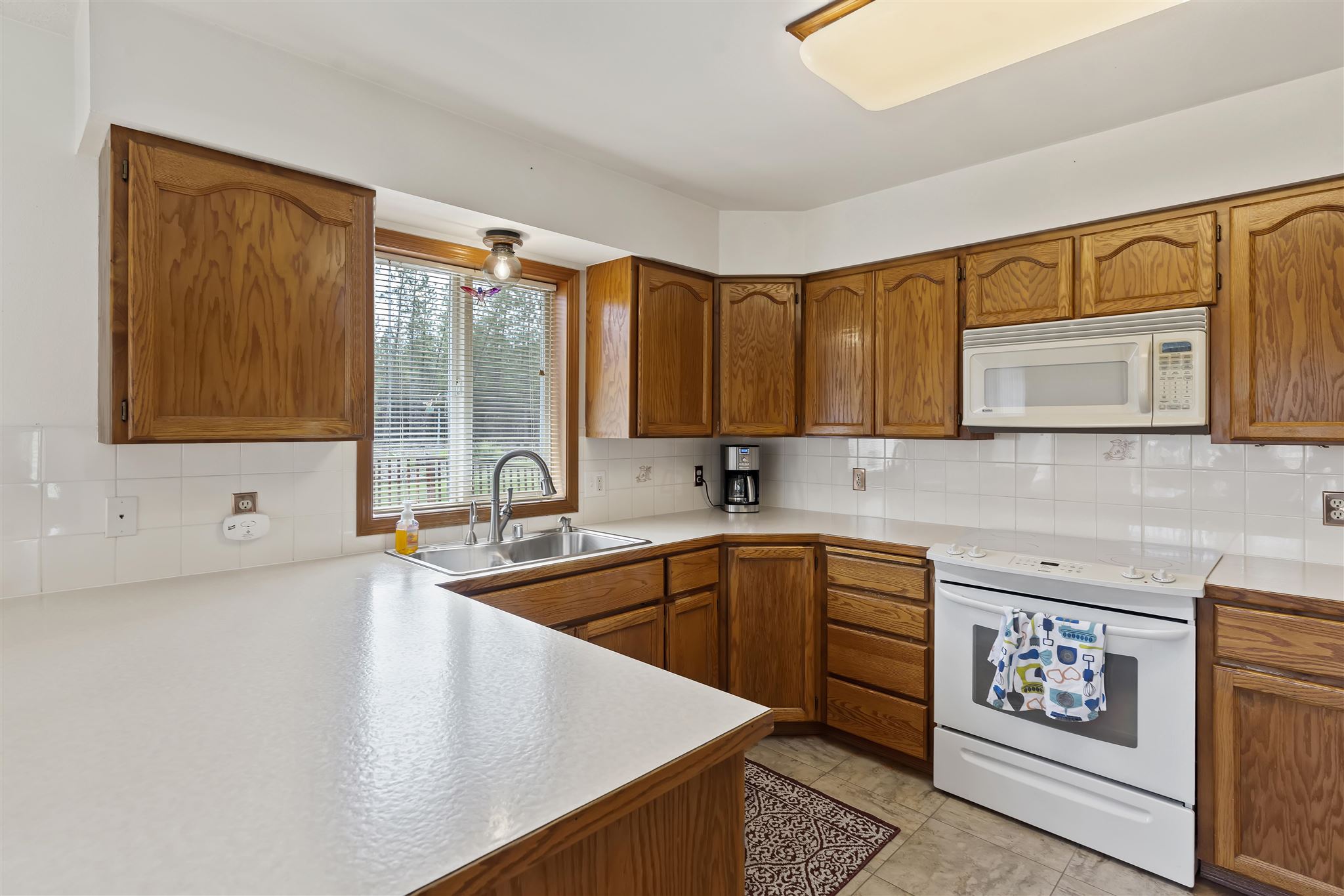 3620 East Woolard Road Colbert, WA 99005 - Photo 4 of 18