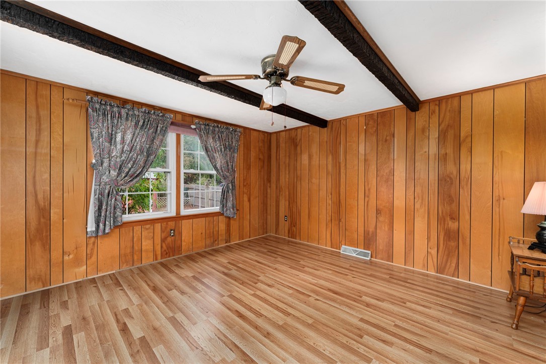 60 Waycross Drive Warwick, RI 02888 - Photo 12 of 43