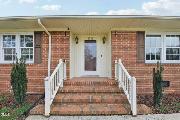 $365,000 | 1009 Driftwood Drive, Siler City, NC 27344