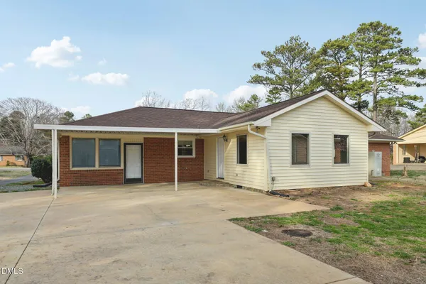 $365,000 | 1009 Driftwood Drive, Siler City, NC 27344