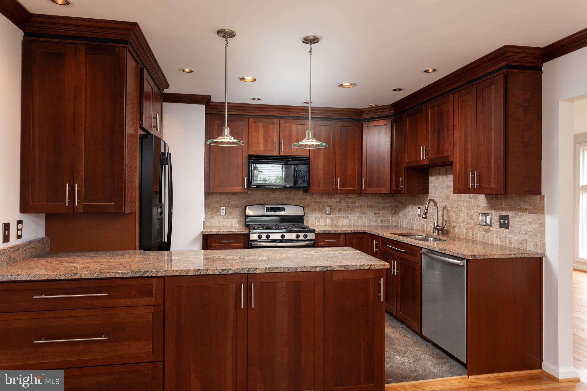 3311 Cornwall Road Baltimore, MD 21222 - Photo 6 of 31 Updated Kitchen