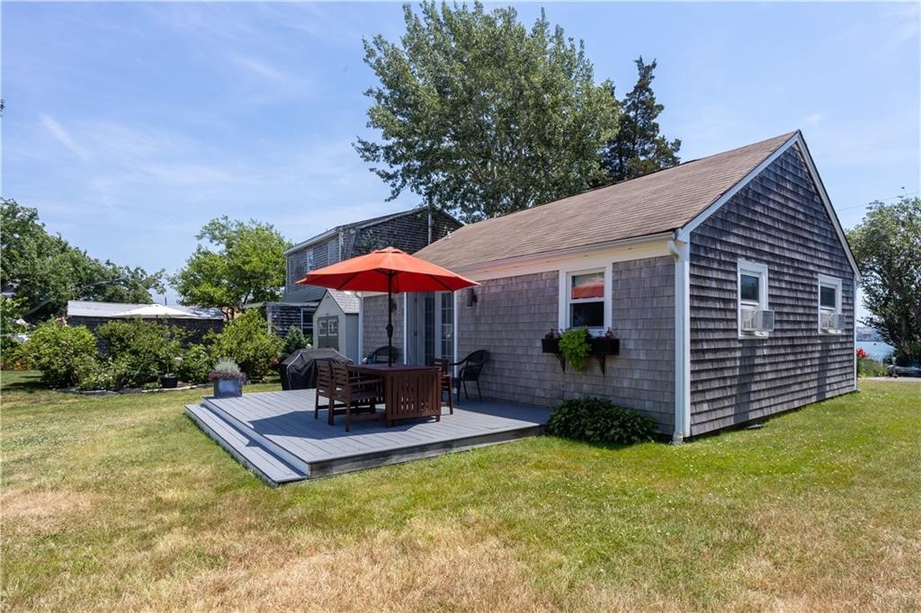 262 Riverside Street Portsmouth, RI 02871 - Photo 13 of 13