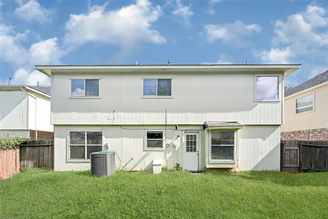 $1,850 | 10407 Hamlet Vale Court, Houston, TX 77070