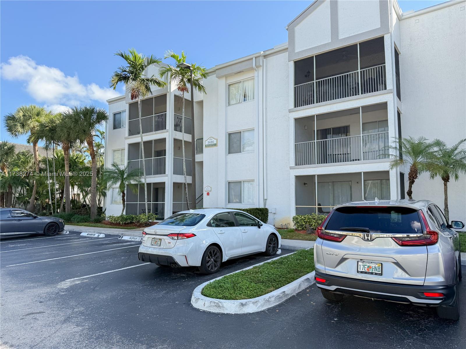 5686 Rock Island Road, Unit 123 Tamarac, FL 33319 - Photo 23 of 25 Gallery Image 23