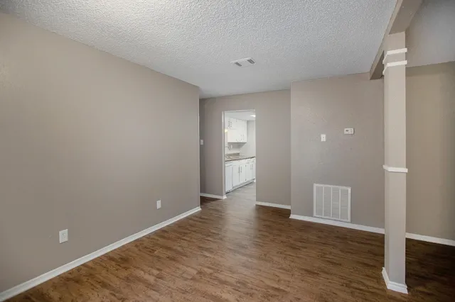 $1,925 | 21039 Settlers Valley Drive, Katy, TX 77449