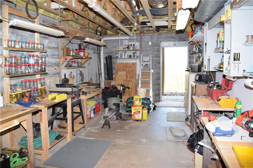 2526 Timberland Road Connelly Springs, NC 28612 - Photo 22 of 25 Gallery Image 22